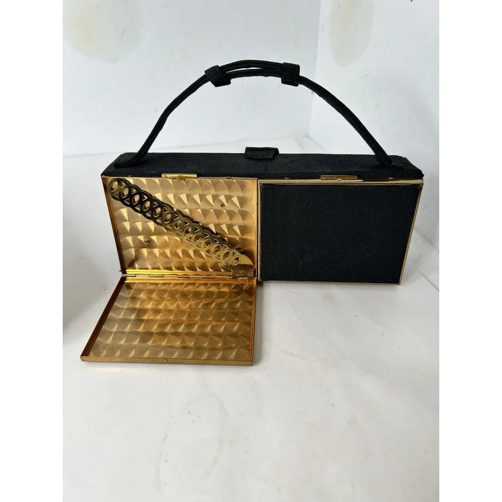 Zell Fifth ‎ Avenue Vintage Vanity  compact Purse Black & Gold EUC
